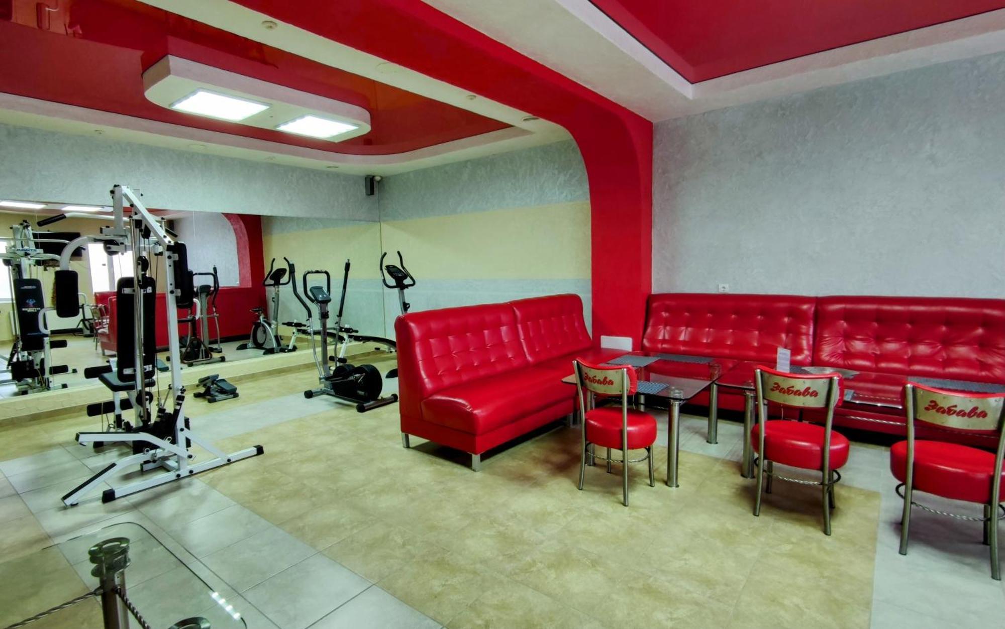 Zabava Guest House อิวาโน-ฟรานกิฟสเก ภายนอก รูปภาพ