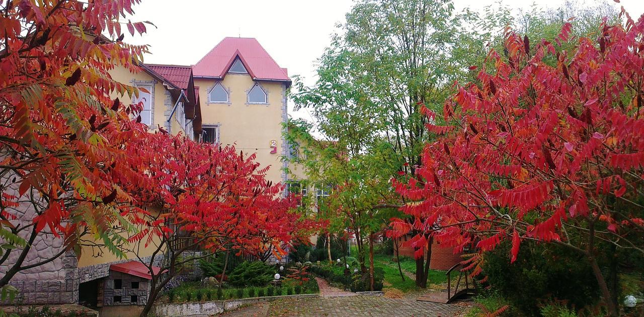 Zabava Guest House อิวาโน-ฟรานกิฟสเก ภายนอก รูปภาพ